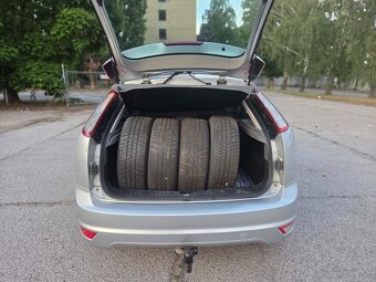 Ford Focus Hatchback 1,8 TDCi 85kw-2008 - 11