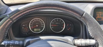 Nissan Almera 2005 - 11