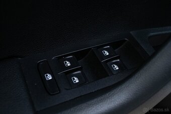 Škoda Octavia Combi 2.0 TSI RS 230 DSG - 11