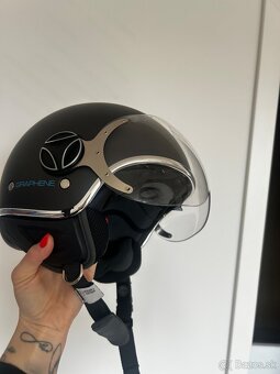 MOMO DESIGN PRILBA - 11