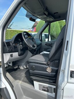 Mercedes-Benz Sprinter 2.2 CDI Sanitné vozidlo - automat - 11