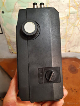 Radiomagnetofon RFT SKR720 z roku 1988 - 11