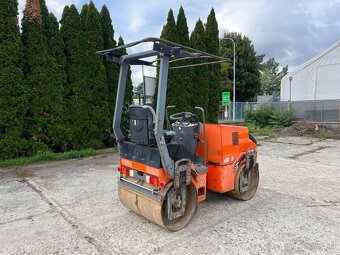 Vibrační válec HAMM HD10 - hmotnost 2,45t – motor Deutz - 11
