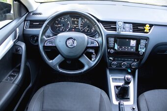 Škoda Octavia Combi - 11