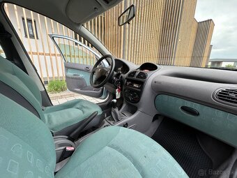 Peugeot 206 1.4i - 11