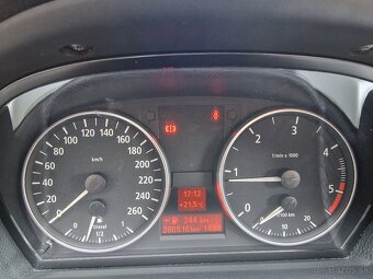 Predám BMW 320d Touring (E91) M-packet - 11