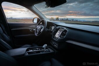Volvo XC90 B5 - 11