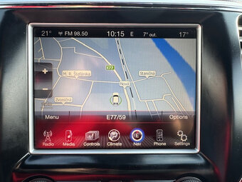 Jeep Grand Cherokee 3.0L V6 TD Overland A/T - 11