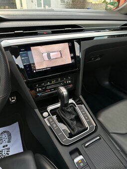 VW Arteon SB R-Line 2.0TDi 147Kw 4x4 2022 PANO/ŤAŽNÉ/DCC - 11