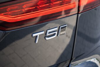 Volvo V60 Cross Country 2.0 AWD 184kW - 11