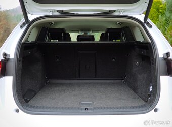 ENYAQ iV 180HP LOFT- ODPOČET: 21056€ NETT- BIELA PERLEŤ - 11