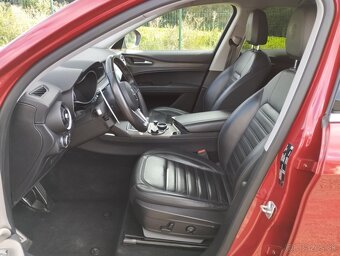 Alfa Romeo Stelvio 2.0T 206kw HAVAROVANÉ, DPH - 11
