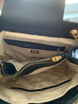 Kabelka Guess - 11