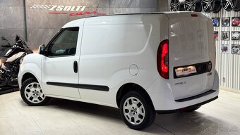Fiat Dobló Cargo 1.3 MultiJet 95k Base - 11