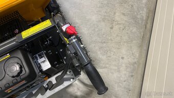 Kolesový benzínový minidumper LUMAG MD 300R - 11