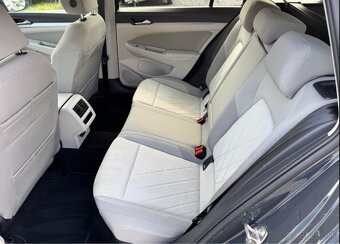 Volkswagen Golf Variant Life 2.0TDI, 110kW, A7, DSG - 11