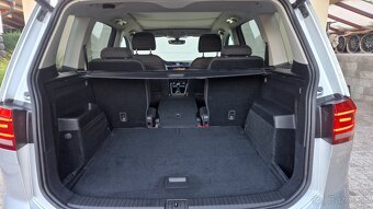 VW Touran 2.0 TDI SKY 2020, LED, Webasto 150000km - 11