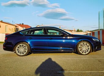 AUDI A5 SPORTBACK -3.0 TDI-QUATTRO-TIPTRONIC-NAVARRA BLUE - 11