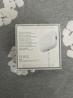 Airpods Pro 2nd gen USB C - 11