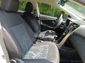 Hyundai i30 CW 1.6i CRDi, výbava: Family - 11