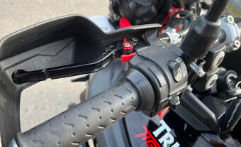 Triumph Tiger 800 XC Limited - 11