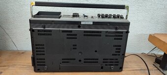 Radiomagnetofon Sharp - 11