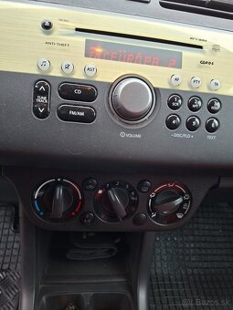 SUZUKI Swift 1,3 Benzín - 11