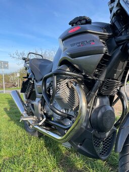 Moto Guzzi Breva 750 ie - 11
