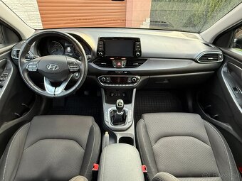 Hyundai i30 CW 1,6 CRDI Family - 11