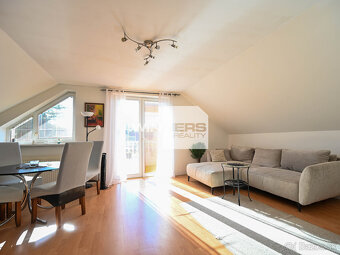 Ponúkame Vám na predaj rodinný dom, ponúkajúci komfortné býv - 11