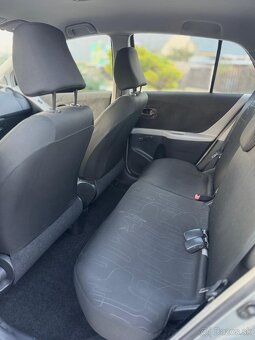Toyota Yaris 1.0 VVTI, 51 kW – 2. majiteľ, len 163 583 km, n - 11