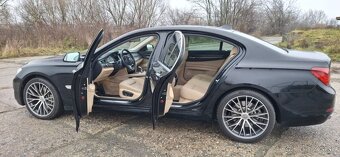 BMW 740d xDrive - 11