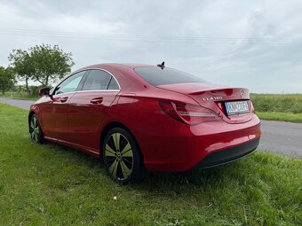 Mercedes CLA - 11