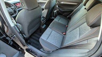 ŠKODA KAROQ 2.0 TDi 110kw DSG 4x4 r.v.3/2022 - 11