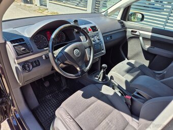 Volkswagen Touran 1.4 TSI 2009 - 11
