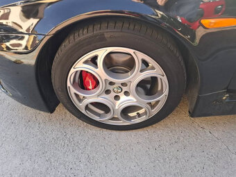 Alfa Romeo 156 GTA 3,2 V6 - 11