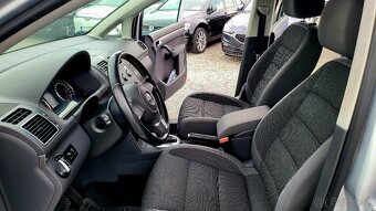 Volkswagen Touran 2.0 TDI Comfortline DSG - 11