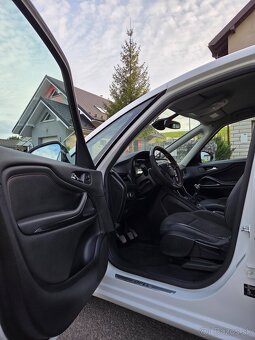 Opel Zafira Tourer 1.4 Turbo - 11