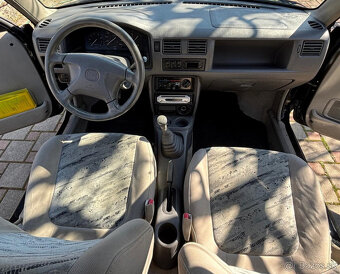Mazda Demio - 1.3i 46kw - 11