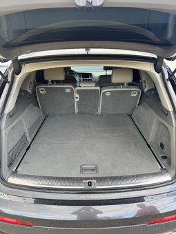 Audi Q7 4.2 FSI quattro tiptronic - 11