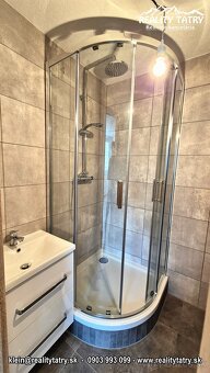 Slnečný 3 izbový byt s loggiou - TATRANSKÁ LOMNICA - 11