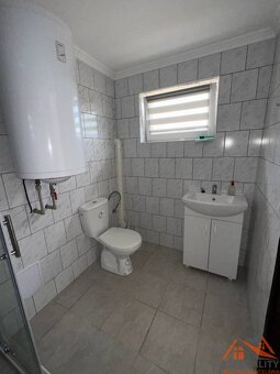 KRÁSNA LOKALITA KOMPLETNE ZREKONŠTRUOVANÁ CHATA NA PREDAJ - 11