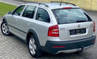 Škoda Octavia SCOUT 2.0 TDI  4X4 103KW COMBI ELEGANCE - 11