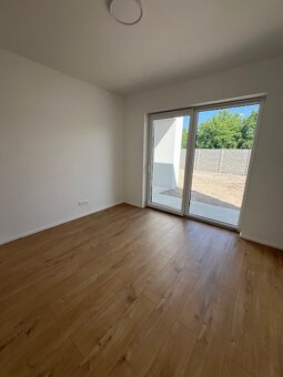 Rodinný dom Veľké Blahovo, novostavba - 11