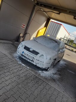 Škoda Octavia 2 1.9 77 Kw - 11