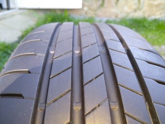 205/60R16 - 11