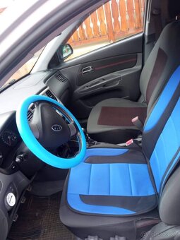 Kia Rio 1.4 - 11