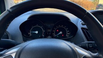 Ford Transit Courier 1.6 TDCI - 11