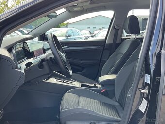 Volkswagen Golf VIII Active - 11