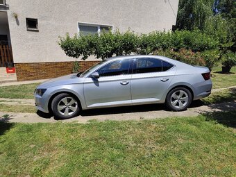 Škoda Superb 2,0 TDI - 11